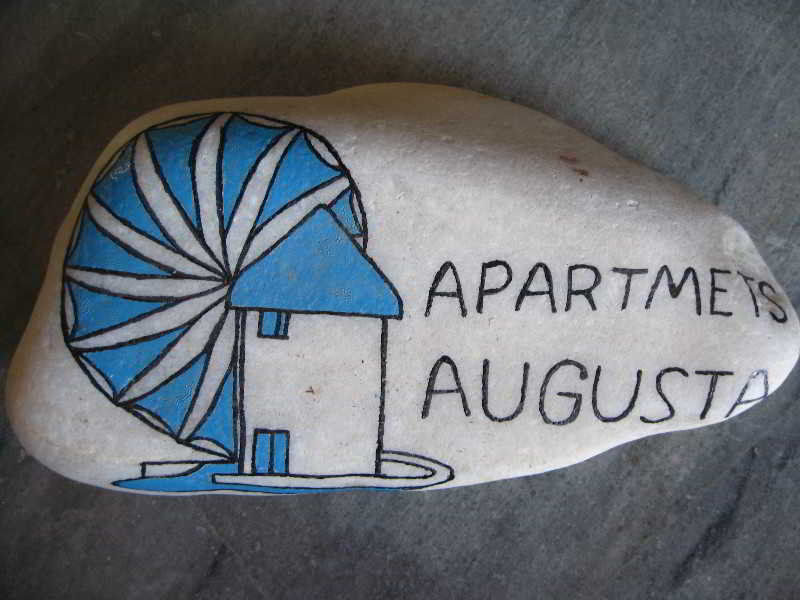 Augusta Studios & Apartments Naousa  Luaran gambar