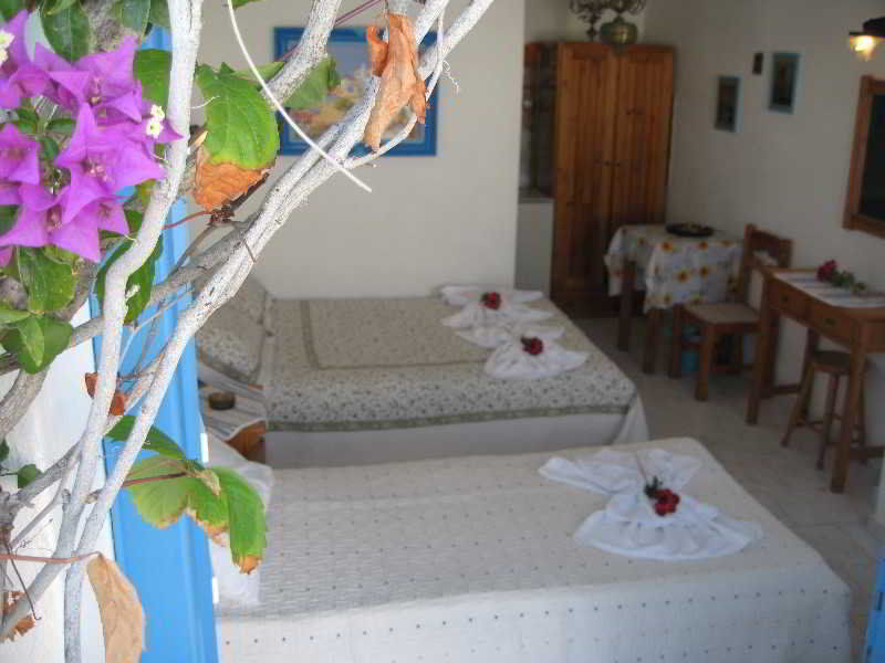 Augusta Studios & Apartments Naousa  Luaran gambar